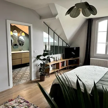 Charming Family To Rent For Holidays & Only 10 Mins To Paris Colombes (Hauts-de-Seine)