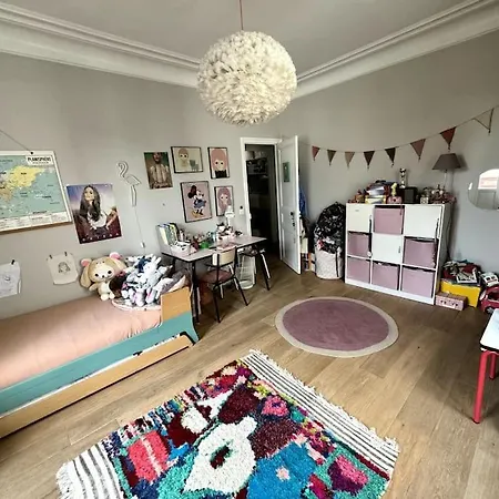 Holiday home Charming Family To Rent For Holidays & Only 10 Mins To Paris